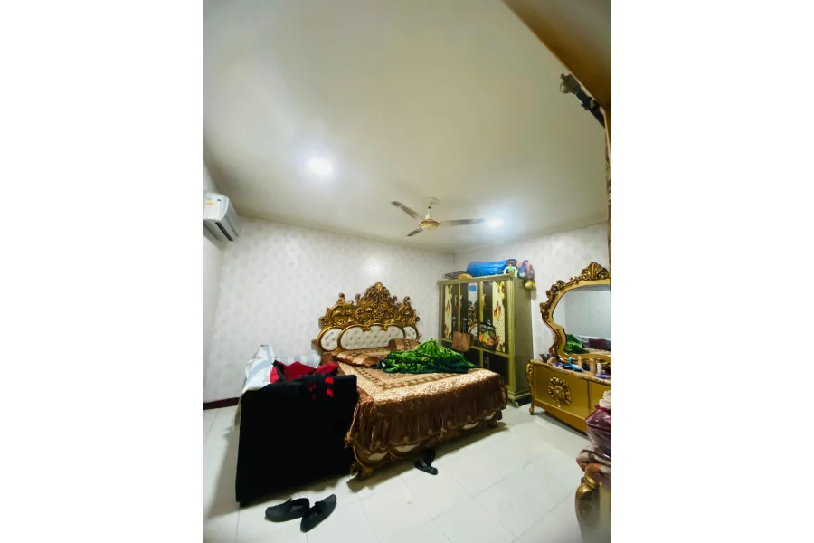 8 Marla European style for sale in safari villas bahria town, Lahore