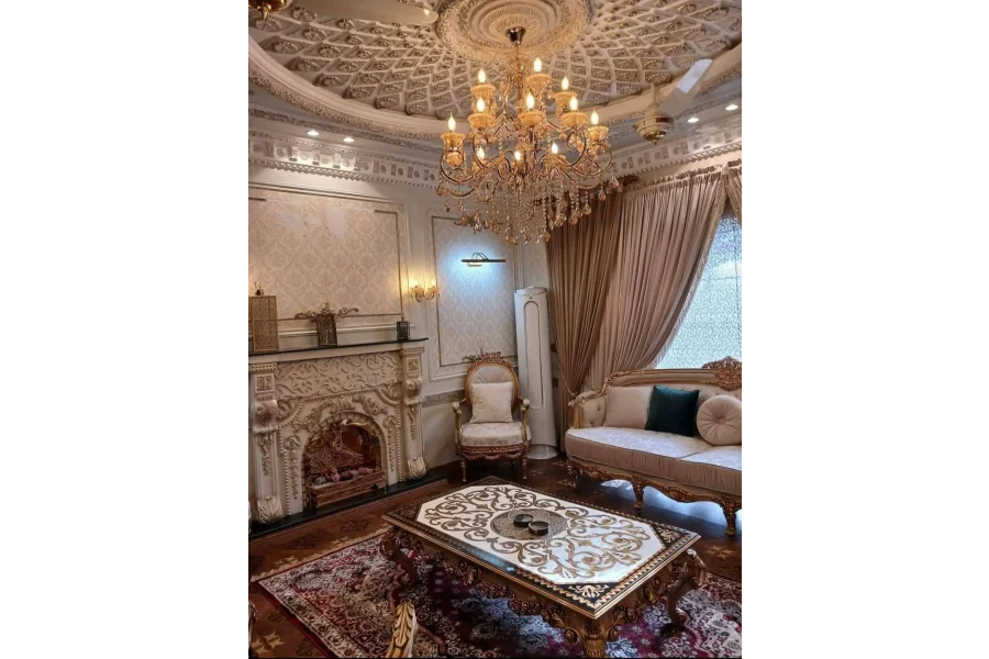 1 کنال پرتعیش مکمل طور پر فرنشڈ مکان برائے فروخت، بحریہ ٹاؤن لاہور