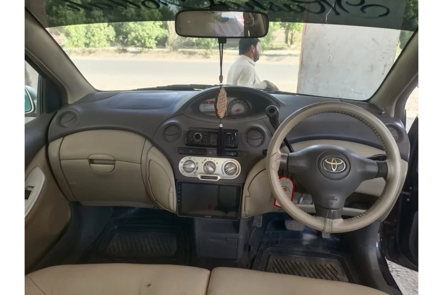Toyota Vitz FL 1.0 for Sale