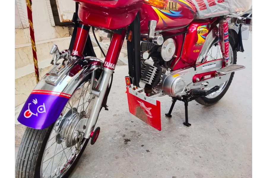 Yamaha YB 100