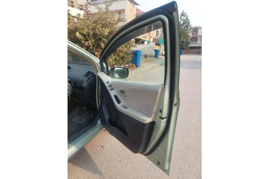 Honda Vitz 1.0  2007/2010 for Sale
