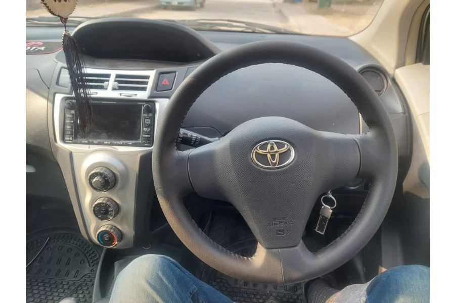 Honda Vitz 1.0  2007/2010 for Sale-0