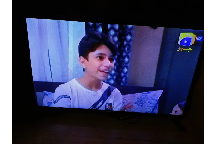 Sharp Backlight 32 inch LED Tv