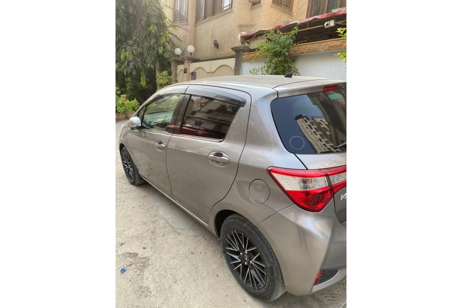 Toyota Vitz Jewella