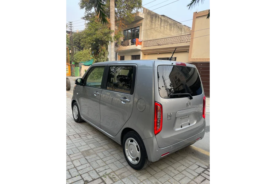 ہونڈا این ویگن فروخت کے لیے دستیاب ہے۔