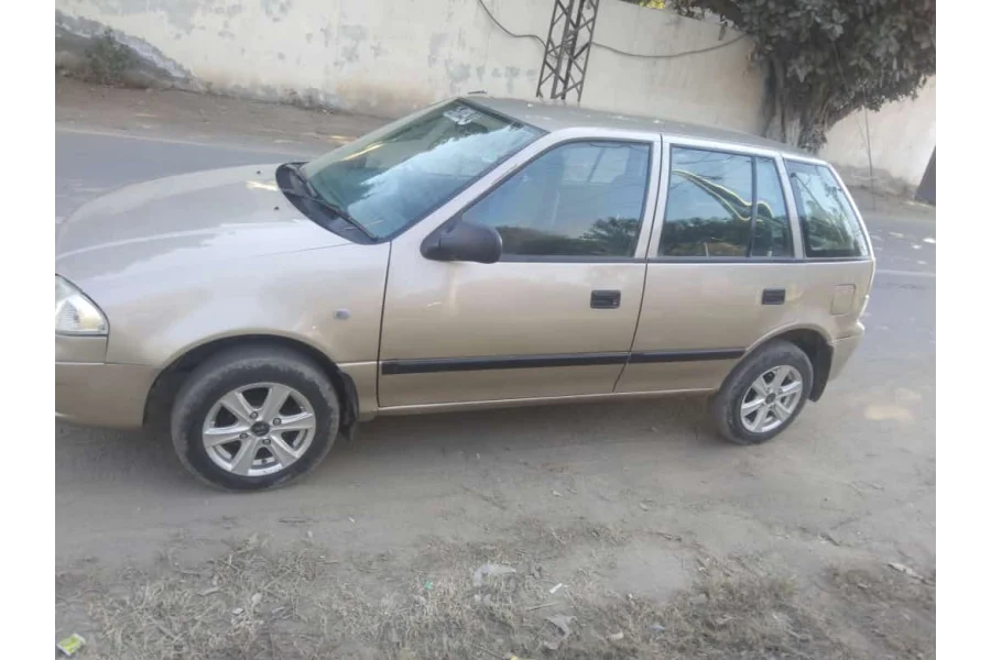 Suzuki Cultus EFi model