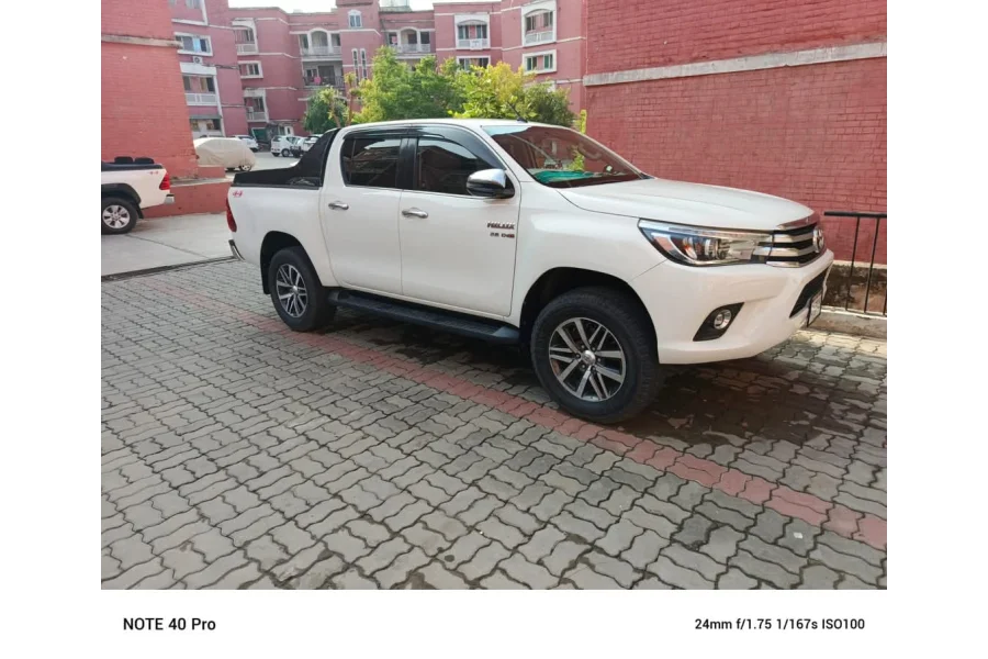 Land Cruiser available on rent