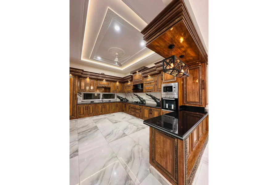 1KANAL ROYAL ORCHARD DOUBLE UNIT HOUSE AVAILABLE FOR SALE