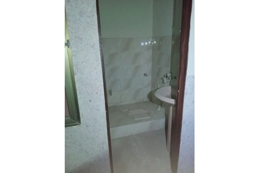 علی گولڈ اپارٹمنٹ