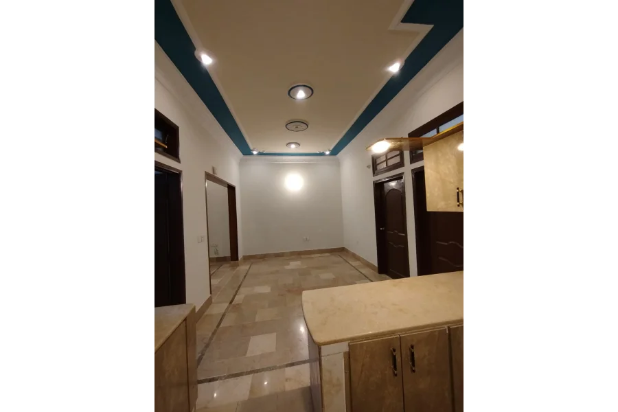 انوارہ ابراہیم میں 120 اسکوائر گراؤنڈ فلور برائے فروخت