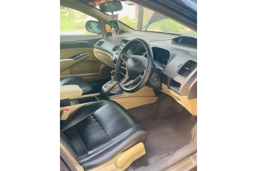 Honda Reborn oriel prosmatic 2011 model ambulate condition
