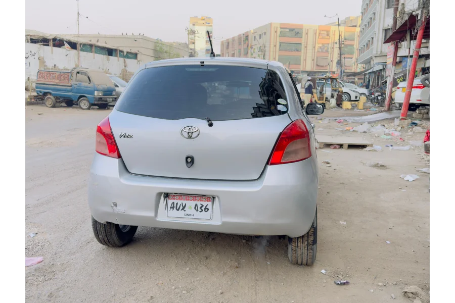Toyota Vitz 2005 model For sale