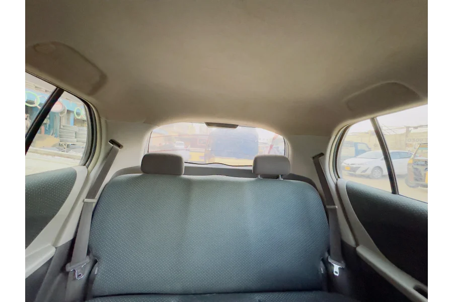 Toyota Vitz 2005 model For sale