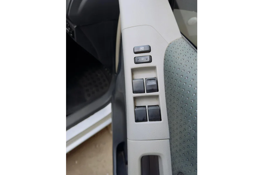 Toyota Vitz 2005 model For sale