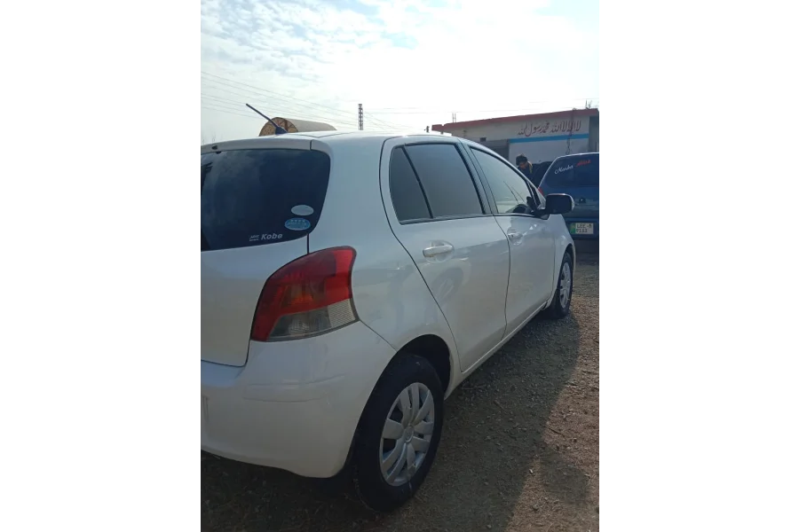 Model 2010 vitz  for sale
