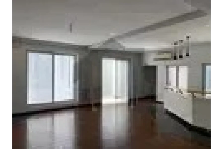 پرائم F-8 لوکیشن میں 10 بیڈ کی شاندار رہائش - CDA ٹرانسفر