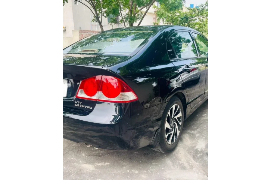 Honda Civic VTI Oriel