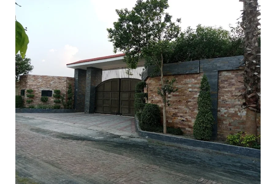 2 Acres/ 16 Kanal Lush green Luxury &quot;Dream Farm House&quot;