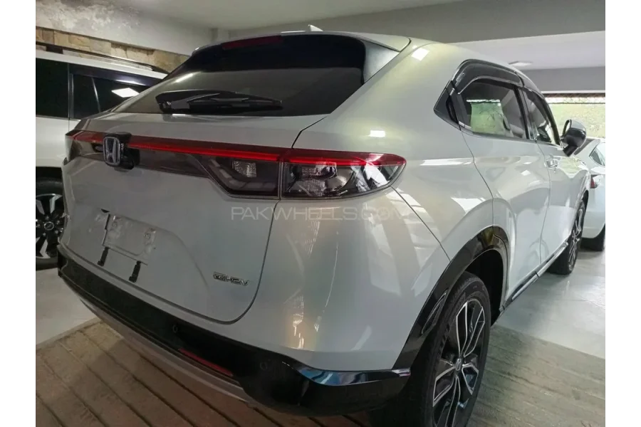 Honda Vezel e-HEV Play 2021