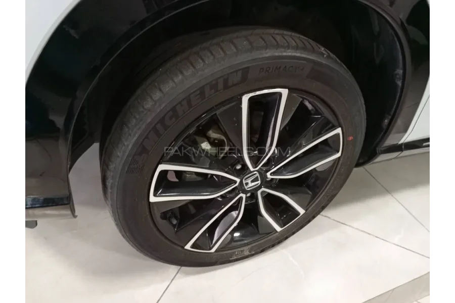 Honda Vezel e-HEV Play 2021