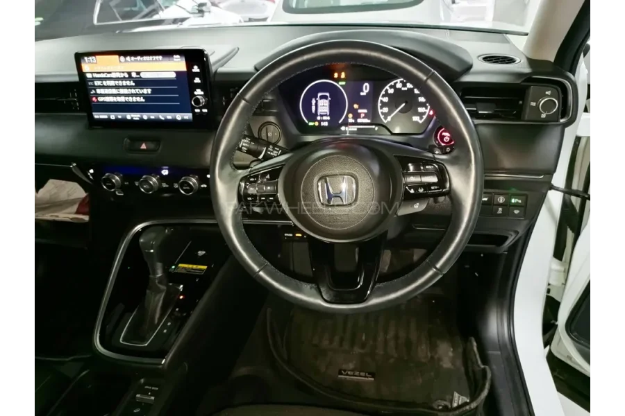 Honda Vezel e-HEV Play 2021