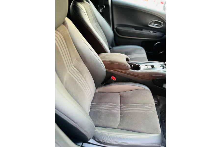 HONDA VEZEL 2019 MODEL AVAILABLE FOR SALE