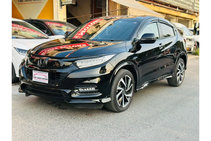 HONDA VEZEL 2019 MODEL AVAILABLE FOR SALE