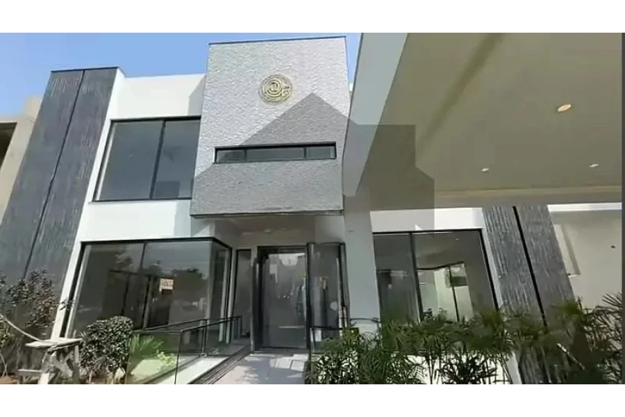 30 Marla Luxury Brand New House Available For Sale