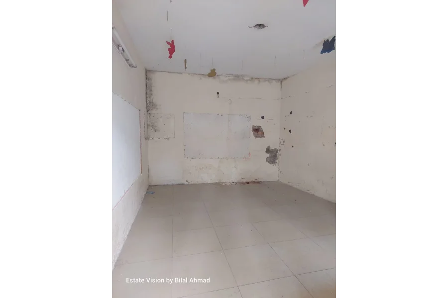 02 Kanal Building Space Available For Rent