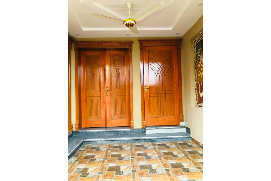 5 MARLA HOUSE FOR SALE CENTRAL PARK HOUSING SCHEME