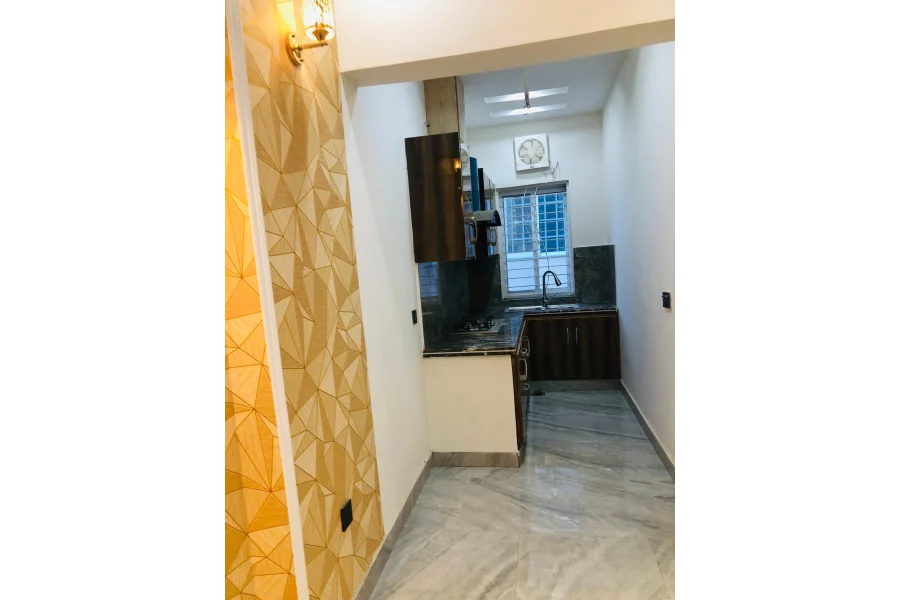 5 MARLA HOUSE FOR SALE CENTRAL PARK HOUSING SCHEME