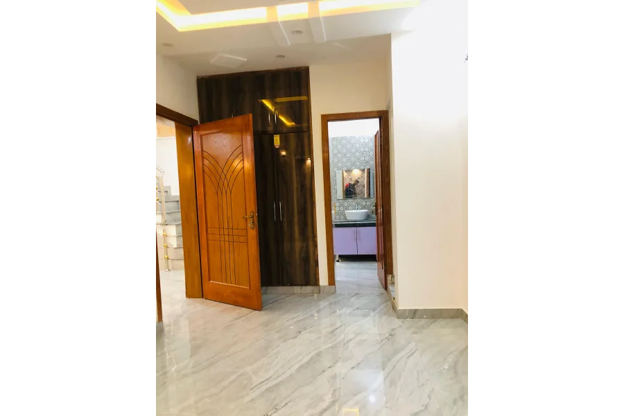 5 MARLA HOUSE FOR SALE CENTRAL PARK HOUSING SCHEME