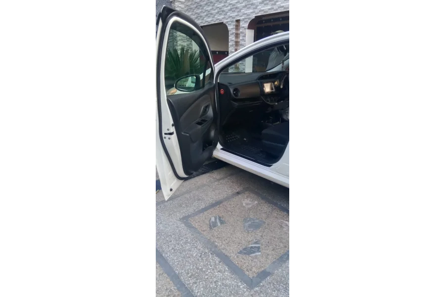 Toyota vitz  Model 2021