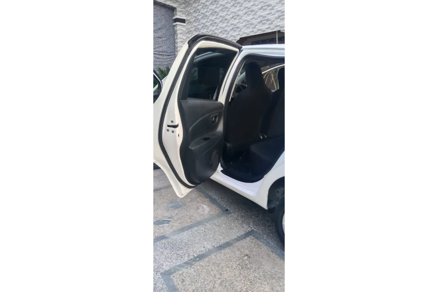 Toyota vitz  Model 2021