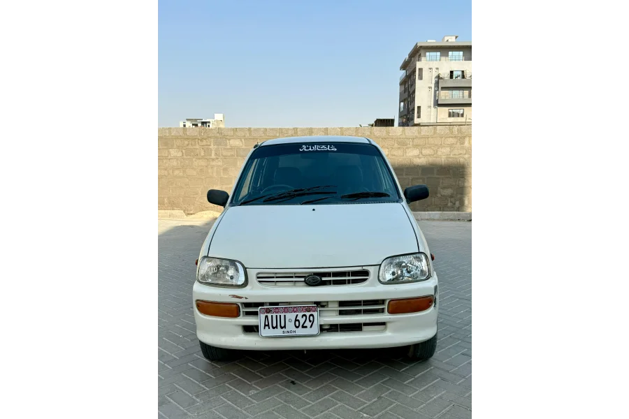2011 model Daihatsu cuore