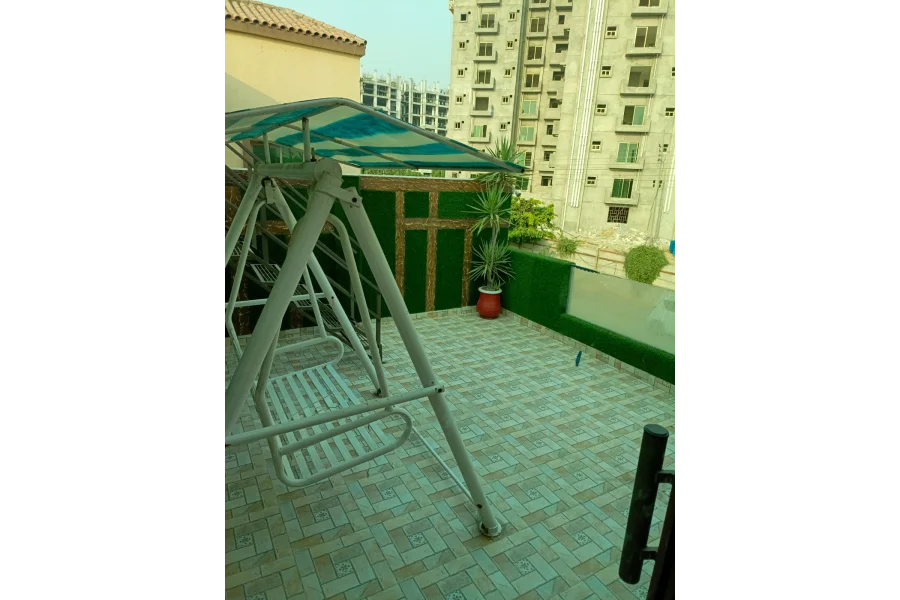 عسکری 10 میں مکمل طور پر تزئین و آرائش شدہ مکان برائے فروخت