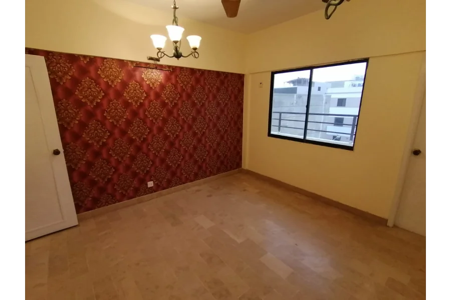 Full-Floor Apartment for Sale