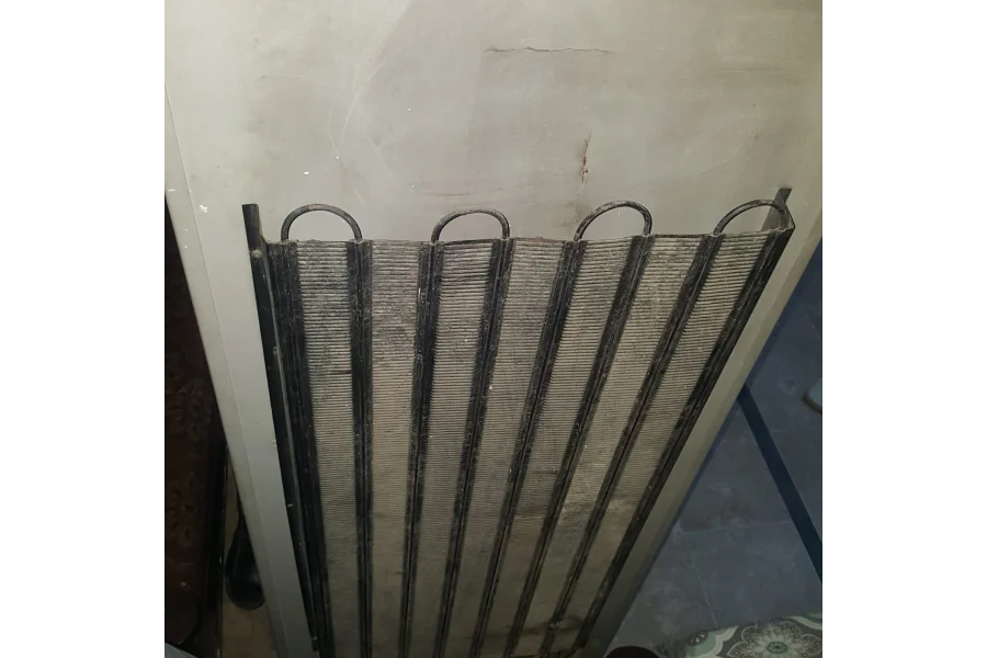 Dawlance fridge large size good running condition 9188 model