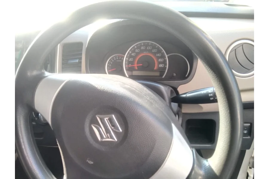 Suzuki wagon R VXL