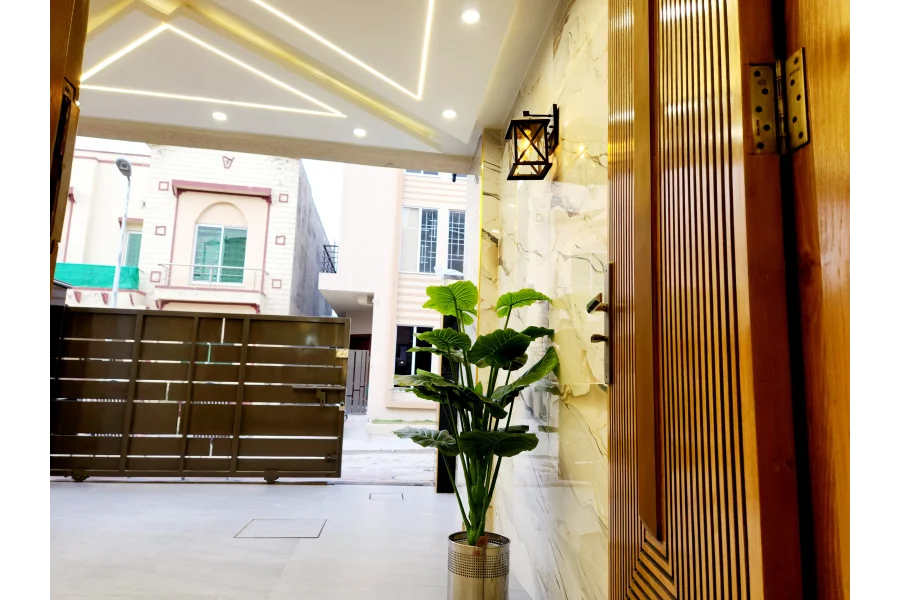 7marla Abubakar Block Double Unit House Available For Sale