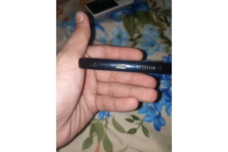 Samsung A05 (4/128)