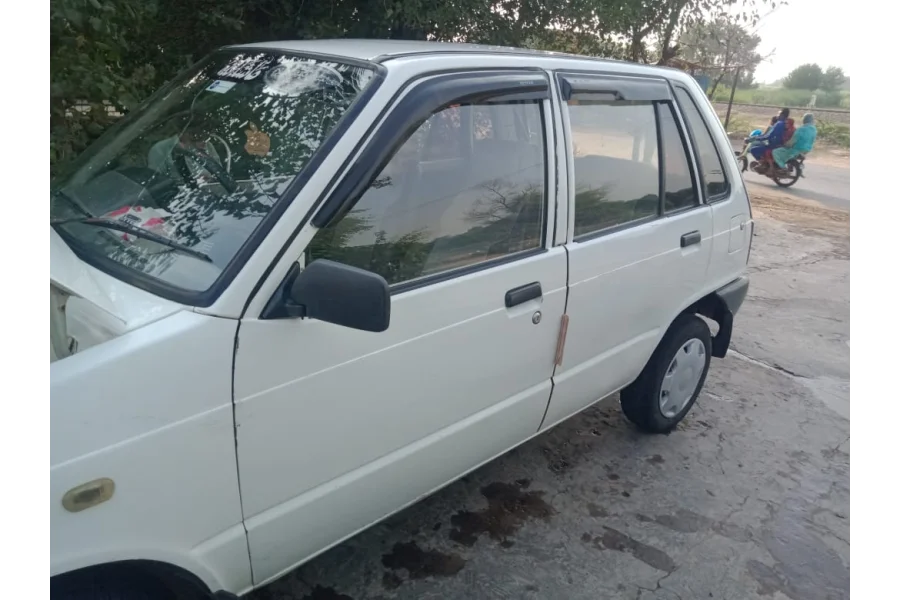 Suzuki Mehran 2011/12 Register Multan Available For Sale