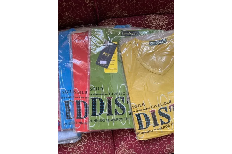 t-shirts of men Medium size for sale with COD Available.
