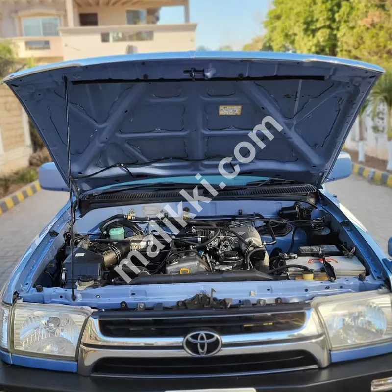 Hilux Surf 1996 ماڈل 