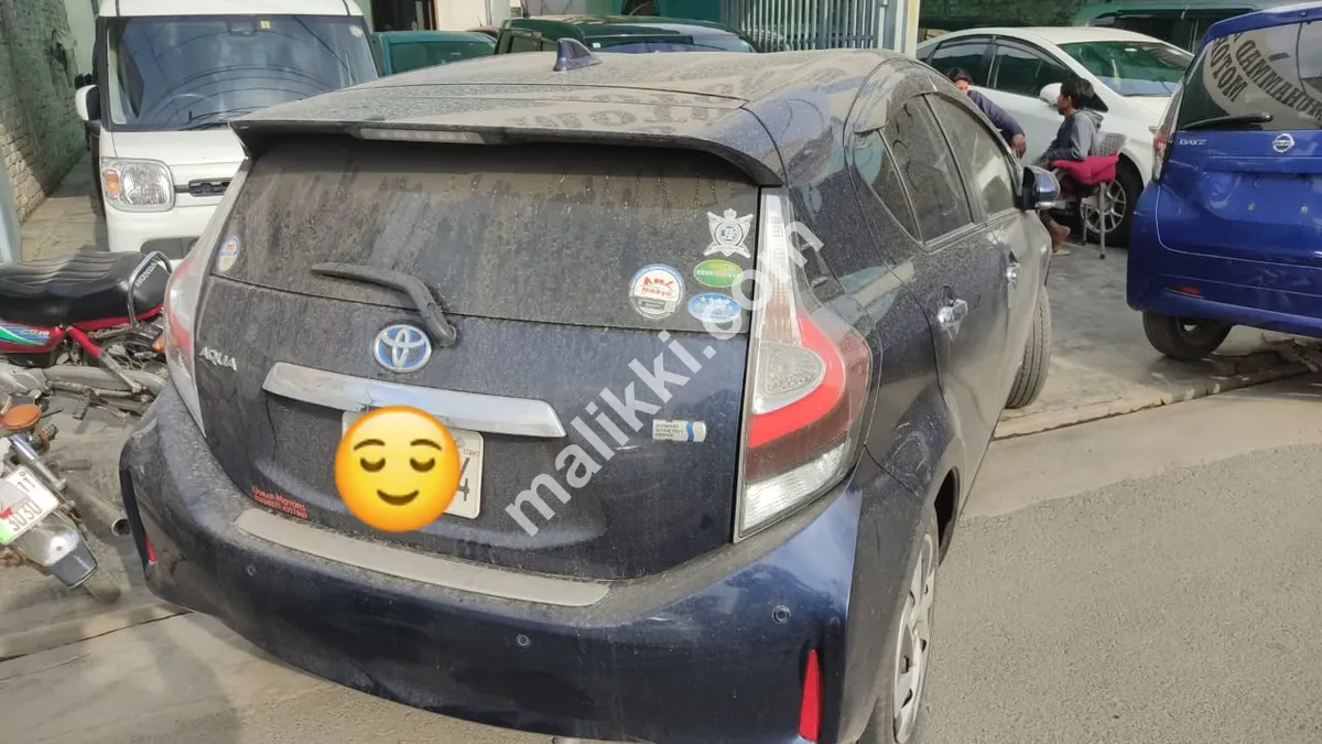 TOYOTA AQUA AVAILABLE FOR SALE-0