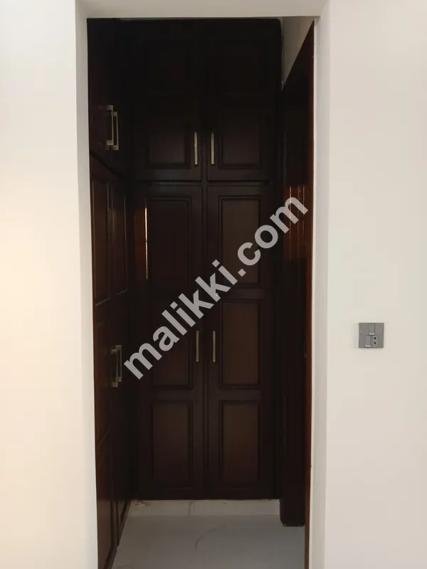 Ground Floor Available For Rent