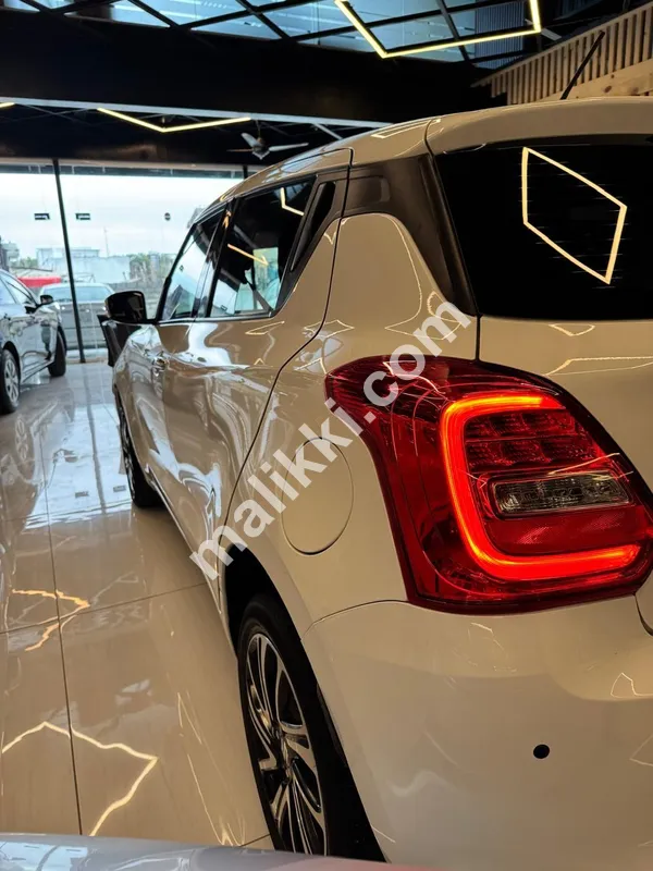 Suzuki swift model 2023 