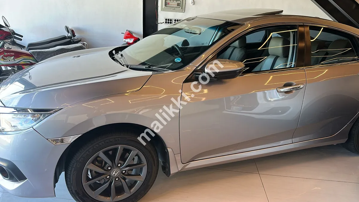 Honda Civic Oriel 2019 Model 