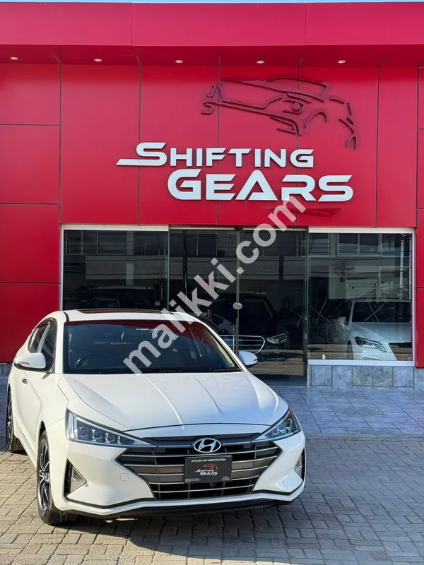 Hyundai Elantra Model 2022 