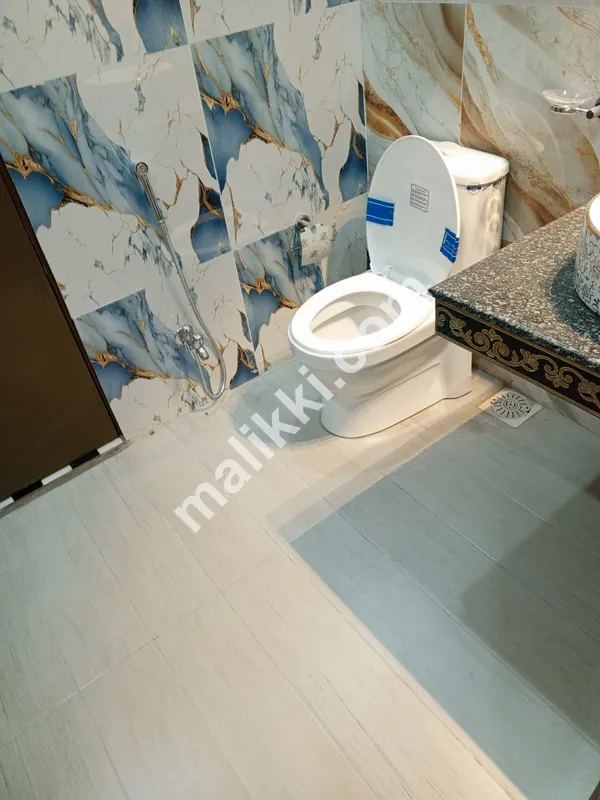 عثمان بلاک 7 مرلہ نیا ڈیزائنر مکان برائے فروخت